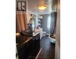 33168 BACK STREET - 14