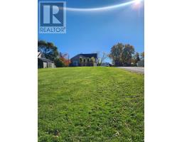 33168 BACK STREET - 16