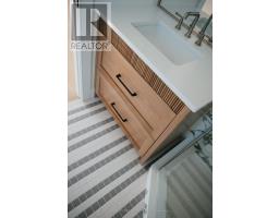 4 EDGEVIEW CRESCENT - 41