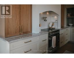 4 EDGEVIEW CRESCENT - 8