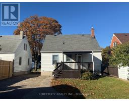 362 MACK AVENUE - 16