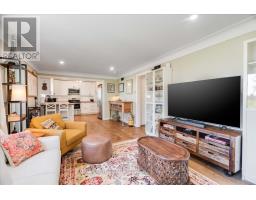 19 FRONT AVENUE - 15