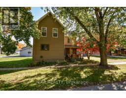 272 STATION STREET - 25