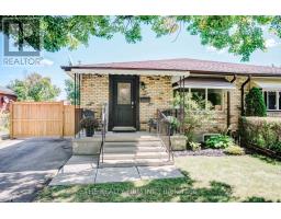 209 HIGHVIEW DRIVE - 2