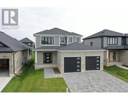 61 POSTMA CRESCENT - 2