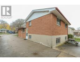 54 WEXFORD AVENUE - 29