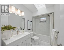 1058 JALNA BOULEVARD - 17