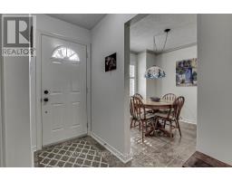 2 - 340 AMBLESIDE DRIVE - 4