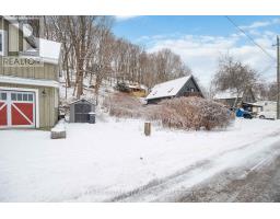 348 ERIE STREET - 38