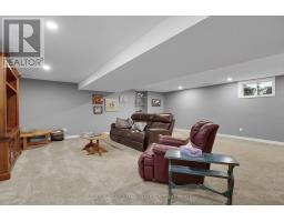 1573 MICKLEBOROUGH COURT - 33