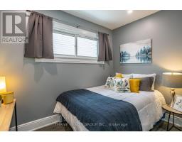 225 SIMCOE STREET - 22