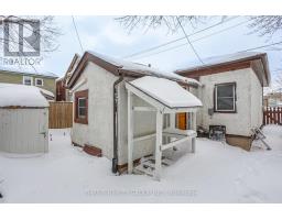 225 SIMCOE STREET - 32