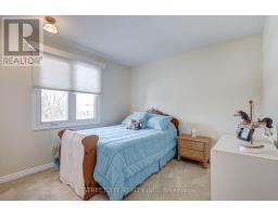 30 - 55 FIDDLERS GREEN ROAD - 24