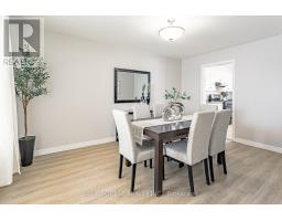 4 FOREST GROVE CRESCENT - 6