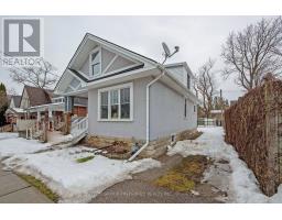 8 MACKAY AVENUE - 2