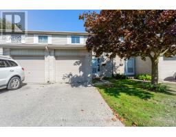 39 - 30 Clarendon Crescent, MLS X12437539