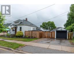 789 WALKER STREET - 3