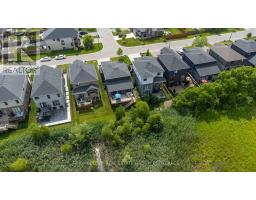 2144 YELLOWBIRCH PLACE - 38