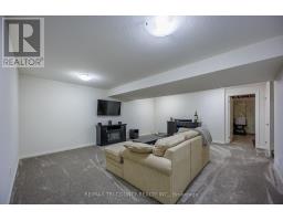 22 CORTLAND TERRACE - 18