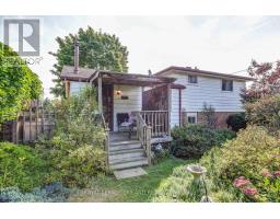 67 LOIS AVENUE - 18