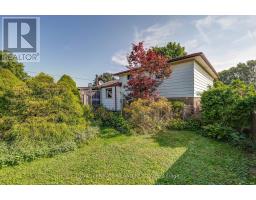 67 LOIS AVENUE - 7