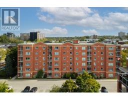 407 - 77 BASELINE ROAD W - 36