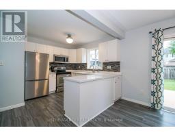 870 FOGERTY STREET - 6