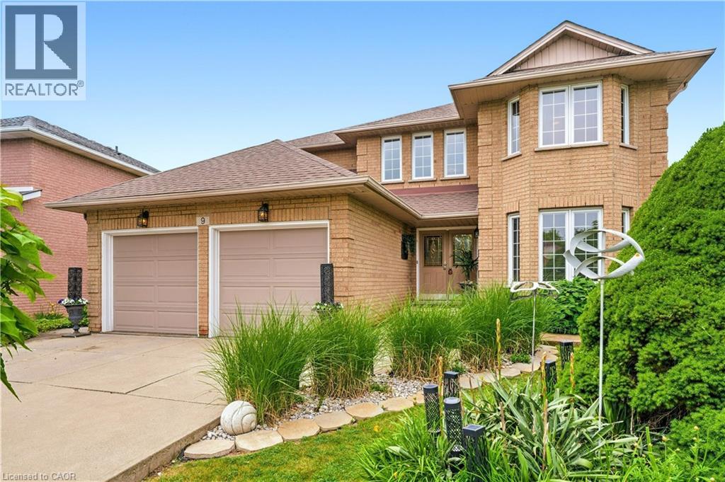 9 SUGARBERRY Court, Stoney Creek