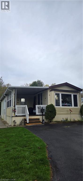 2490 GOVERNORS Road UnitNo. 5 Pondview, Ancaster