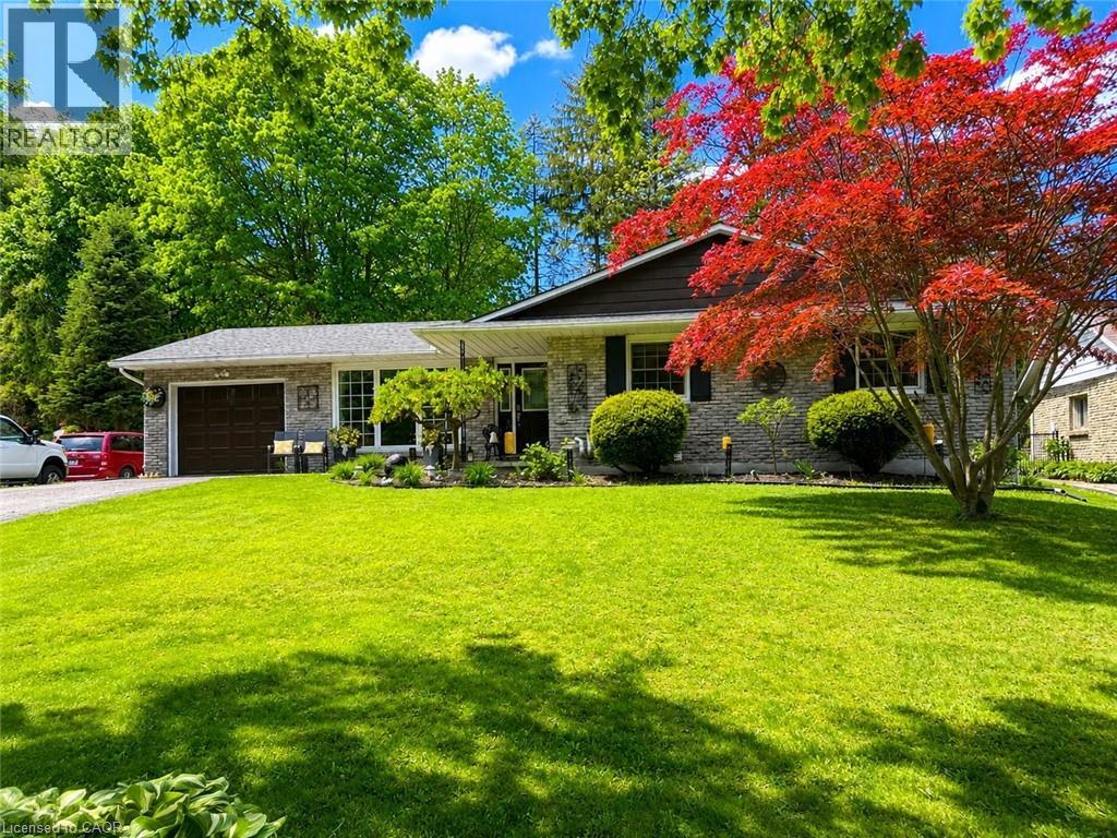70 BERKLEY Crescent, Simcoe