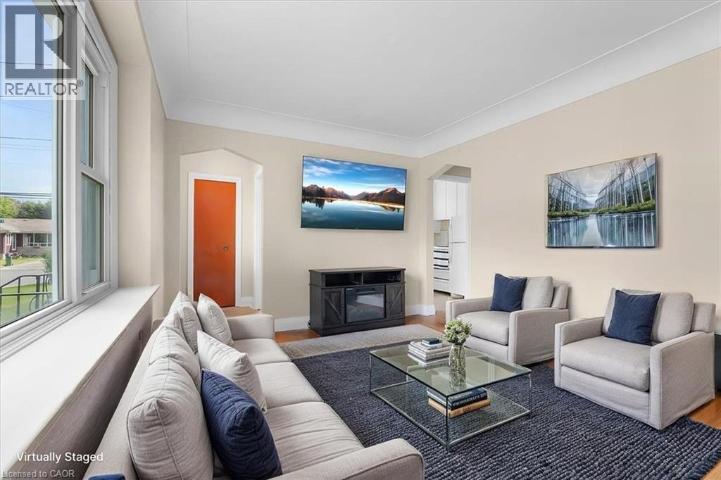 128 EAST 39TH Street, Hamilton