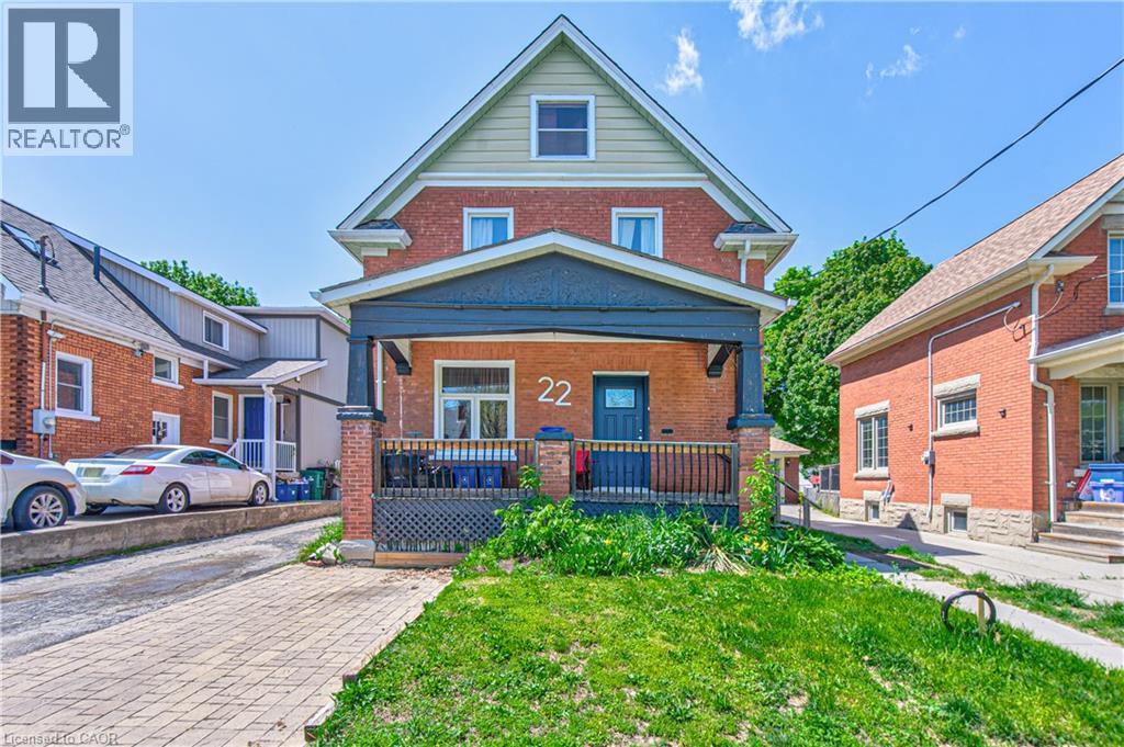 22 HERLAN Avenue, Kitchener