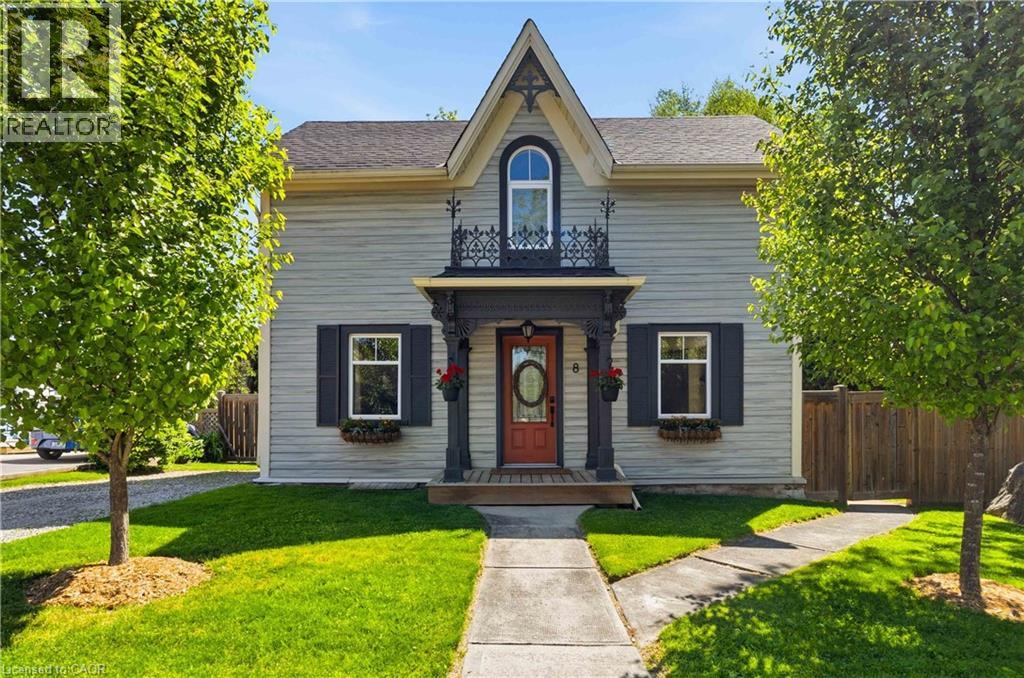 8 TOLHURST Avenue, St. George