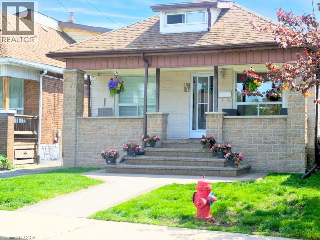 42 DALHOUSIE Avenue, Hamilton