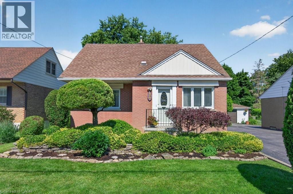 476 EAST 37TH Street, Hamilton