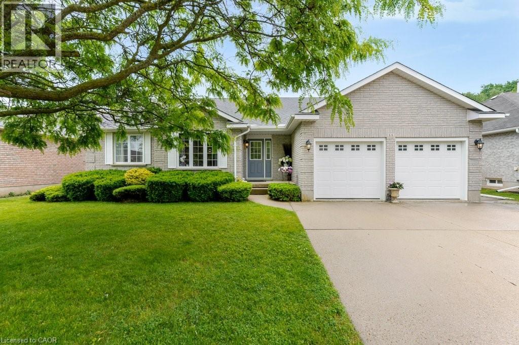 66 DEVILS CREEK Drive, Cambridge