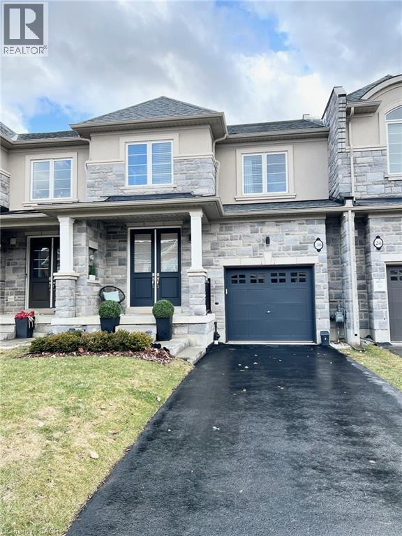 30 HEMING Trail, Ancaster