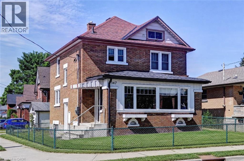 147 E COURTLAND Avenue, Kitchener