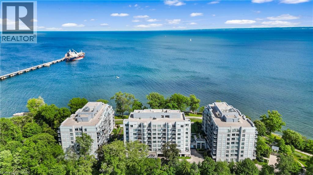 3500 LAKESHORE Road W UnitNo. 205, Oakville