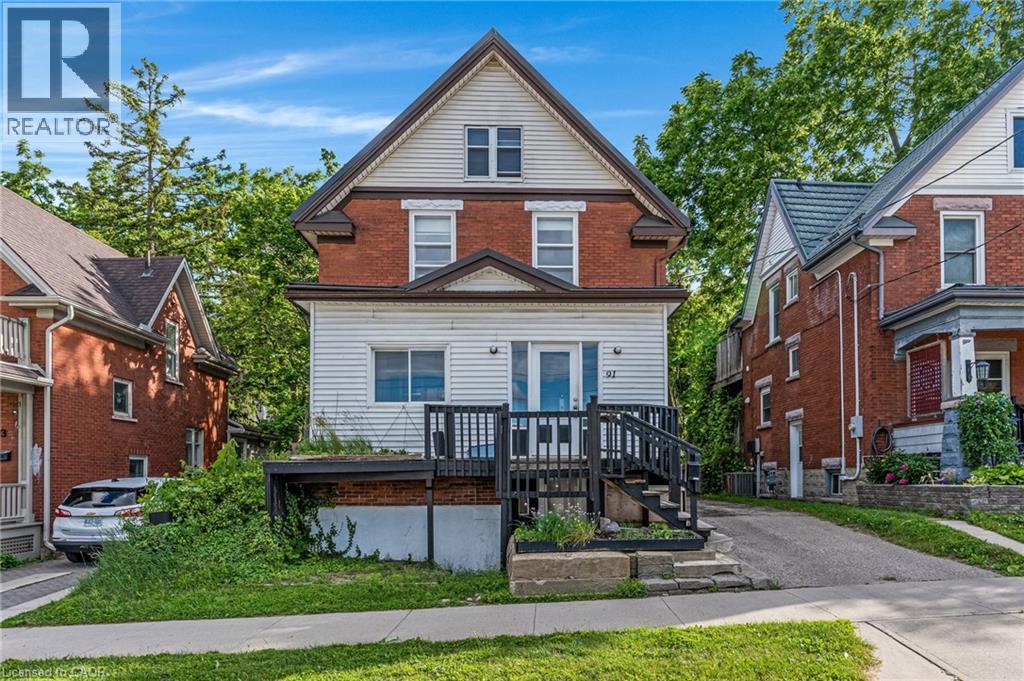 91 CHARLES Street E, Kitchener
