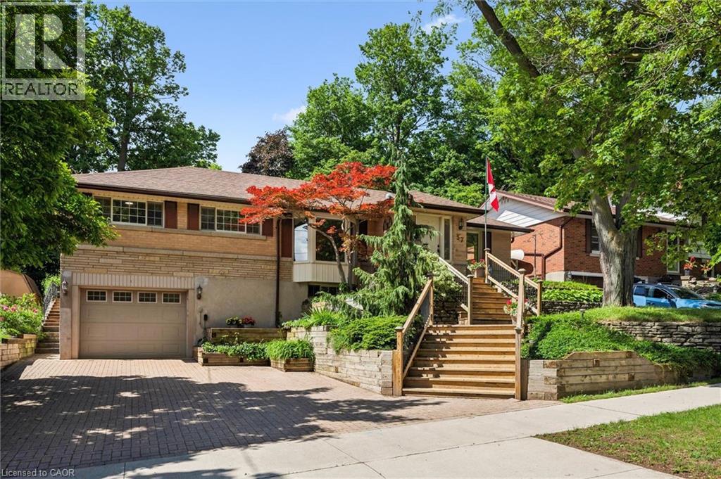57 MAPLEWOOD Place, Kitchener