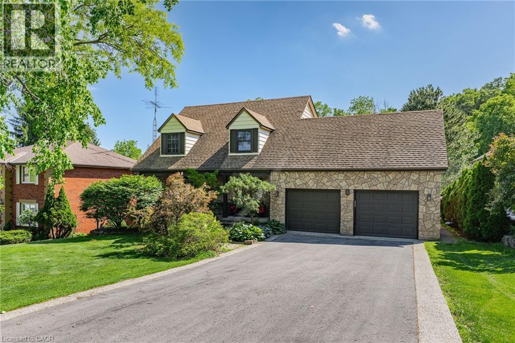 5 MAYS Crescent, Waterdown