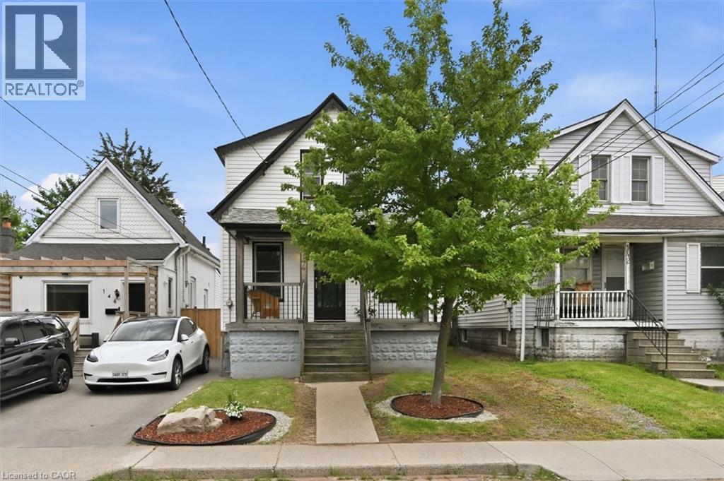 144 CAMPBELL Avenue, Hamilton