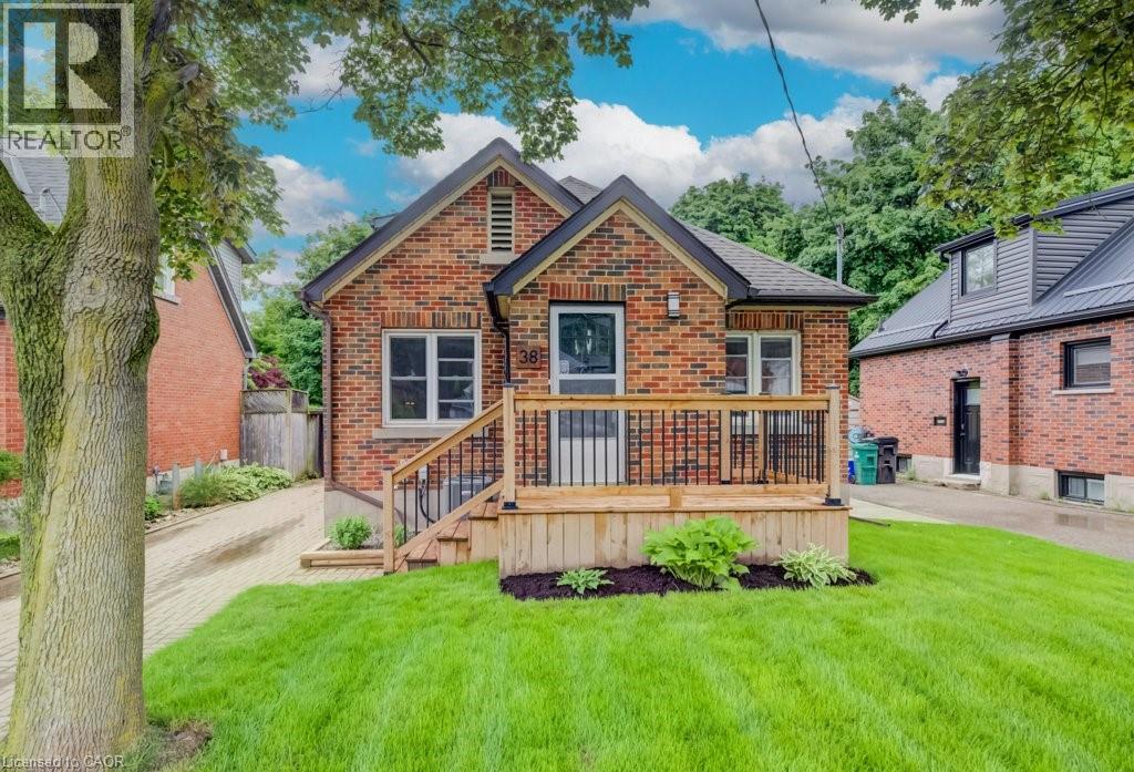 38 SYDNEY Street N, Kitchener