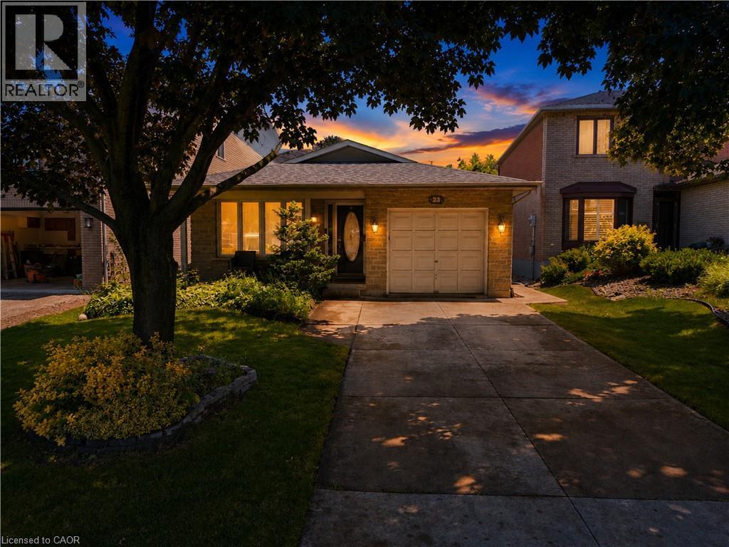 23 MILLPOND Place, Mountain
