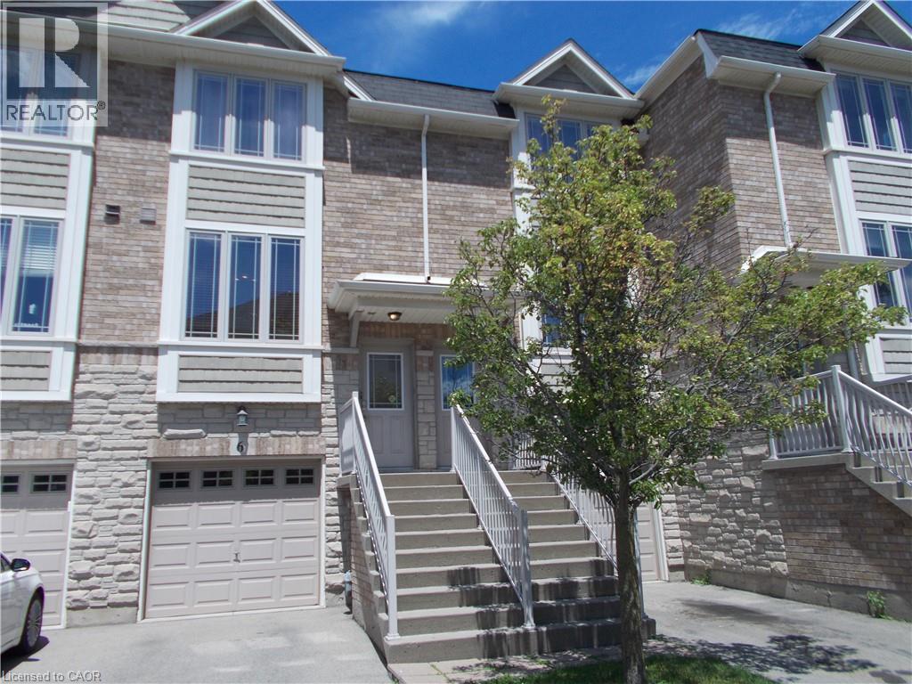8 HEMLOCK Way UnitNo. 6, Grimsby