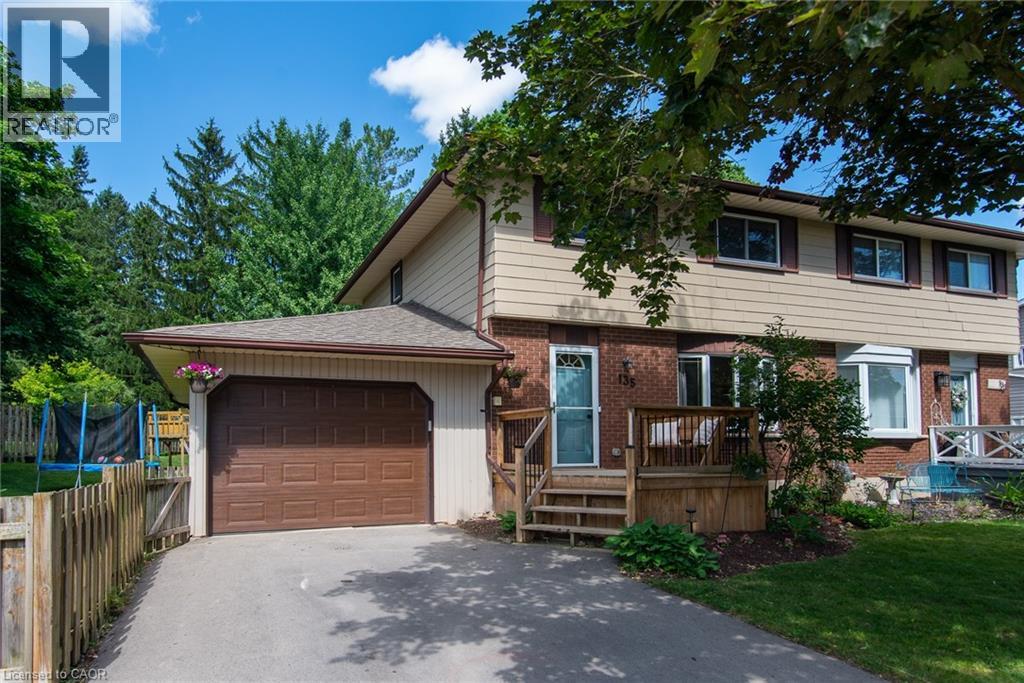 135 CONESTOGA Road, New Hamburg