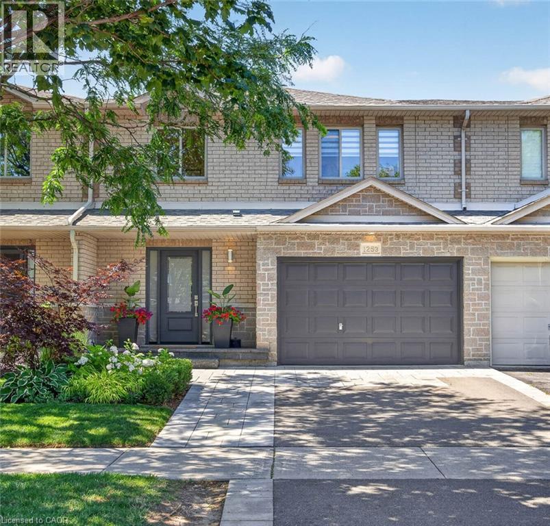 1253 STEPHENSON Drive, Burlington
