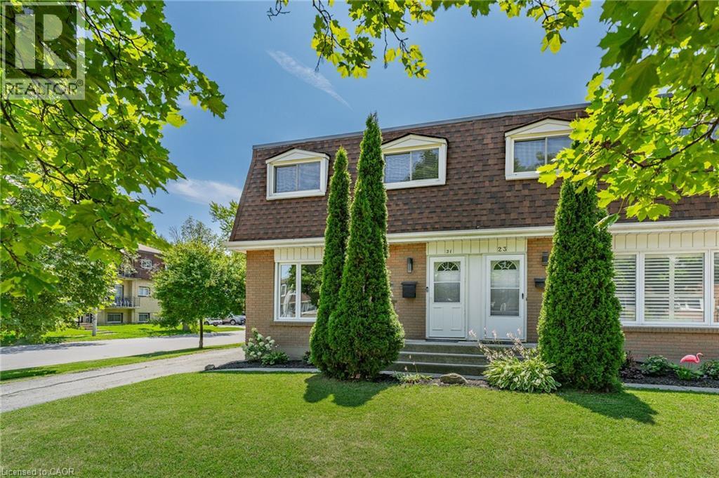 21 COACHWOOD Road, Brantford