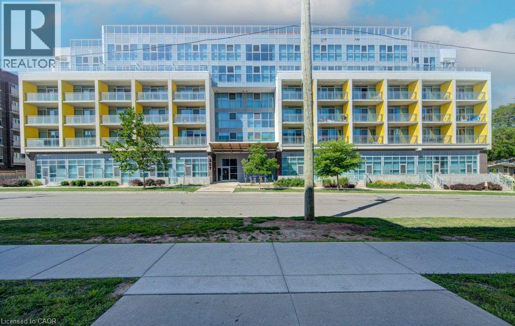 257 HEMLOCK Street UnitNo. 401, Waterloo